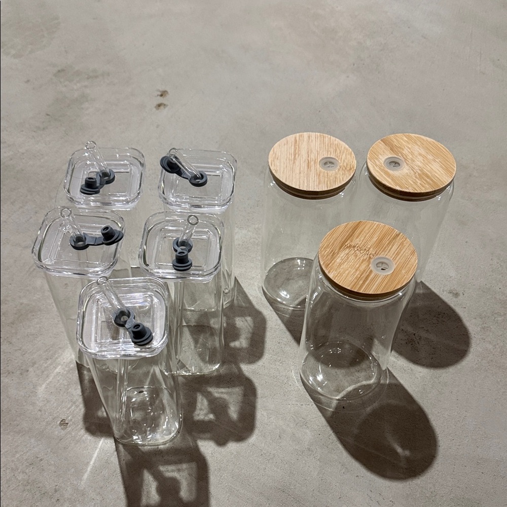 Clear coffee cups